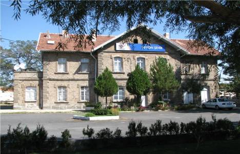 Afyon Şehir İstasyonu Kütahya ve Tavşanlı Garı onarım ihalesi 17 Eylül'de!