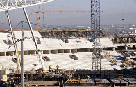 Kocaeli Stadı nın dış görünüşü pişmaniyeye benzeyecek!