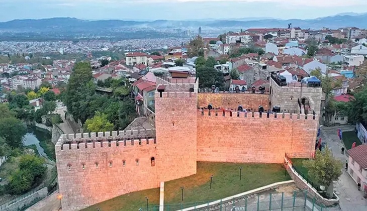 Bursa da büyük dönüşüm başladı! Hem tarihi mirasa sahip çıkılıyor, hem de depreme karşı  konutlar yapılıyor!