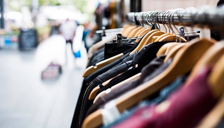 Hazır giyimde sabit fiyat geliyor! Zincir marketlerin başlattığı fiyat sabitleme tekstilde de başlıyor...