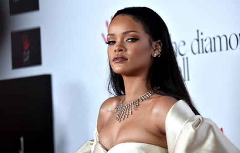 Rihanna 21 bin dolarlık oda kiraladı!