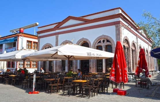 Cunda Adası’ndaki Taş Kahve mahkemelik oldu!