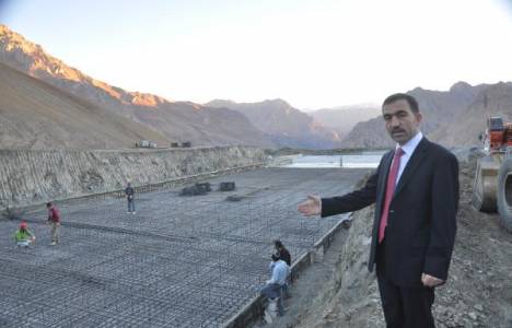 Hakkari Üniversitesi Zeynel Bey Yerleşkesi'nde kampüs inşaatı sürüyor!