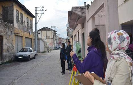 Tarihi Kozan sokakları aslına dönüyor!