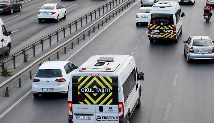 Okul servis ücretleri tavan yaptı: En yakın mesafe İstanbul da 11 bin 310, Ankara da 10 bin 400 TL oldu!