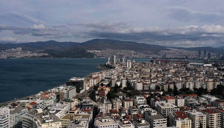 İzmir'de kiracılar isyanda! Yeni eve çıkmanın bedeli 100 bin TL!