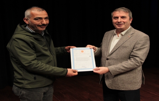 Sarıyer de 22 hak sahibi tapularına kavuştu!