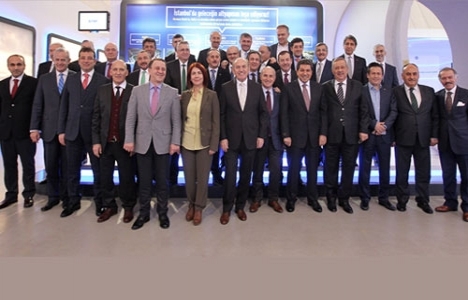 Kadir Topbaş tüm ilçelerin belediye başkanlarıyla buluştu!