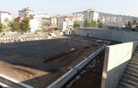 Kocaeli Çayırova’ya tam donanımlı spor salonu!