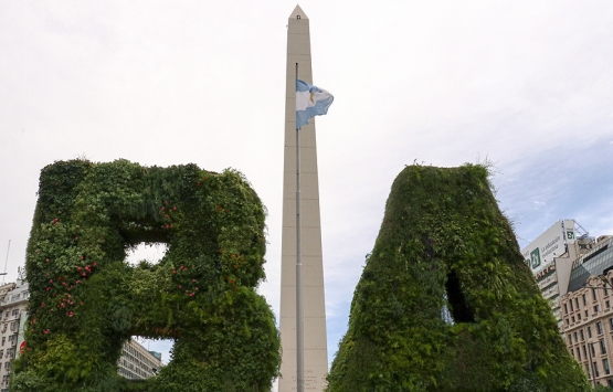 Obelisco Dikilitaşı Buenos Aires in simgesi oldu!