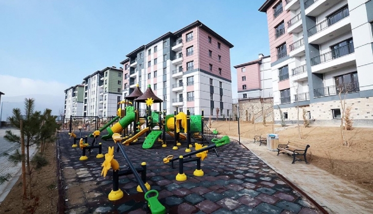 Deprem bölgesinde 455 bin konut ve iş yeri hak sahiplerine teslim edildi!