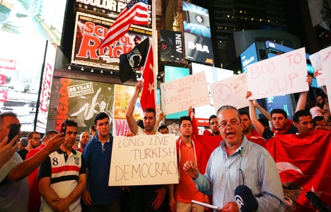 İsrail Tel Aviv'deki inşaatçılardan protesto!