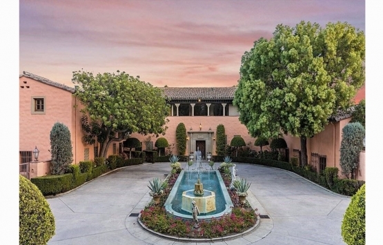 Holllwood un en lüks malikanesi 125 milyon dolara satışa çıktı!