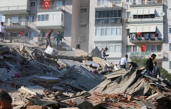 Naci Görür den İzmir deki depremlere ilişkin açıklama!