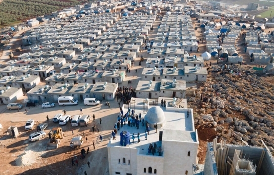 İdlib te 50 binin üzerinde ev inşa ediliyor!