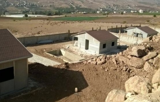 Karmod, Nijerya'daki göçmen bürosuna sığınma evleri kurdu!