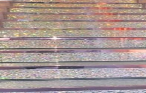 Süreyya Yalçın Miami’deki villasını Swarovski ile kapladı!