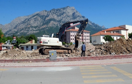 Kemer Çamyuva İstiklal Caddesi yeni çehresine kavuşuyor!