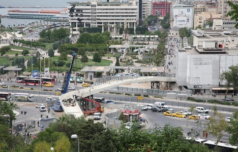İzmir Varyant Tüneli Köprüsü'nde sona gelindi!