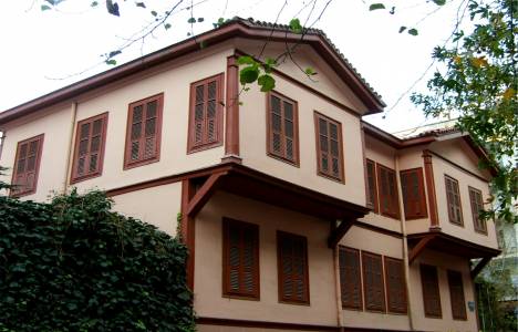 Atatürk'ün evi için özel eşya talimatı verildi!