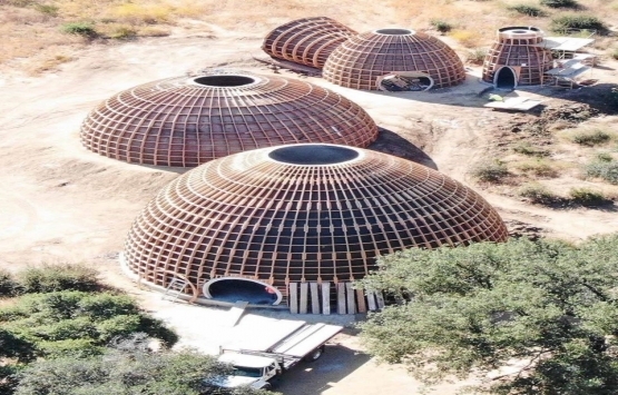 Kim Kardashian ın ‘evsiz kubbeleri’ yıkıldı!