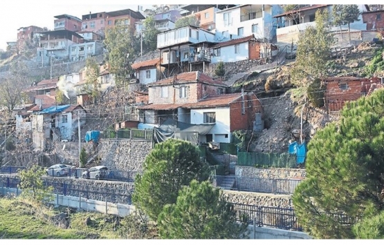 İzmir Çiğli halkı yıkım korkusu yaşıyor!