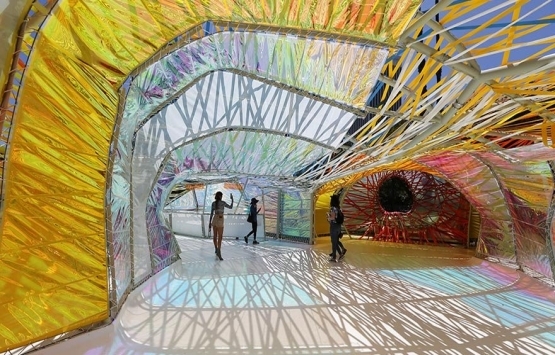 Los Angeles taki Serpentine Pavyonu ziyarete açıldı!