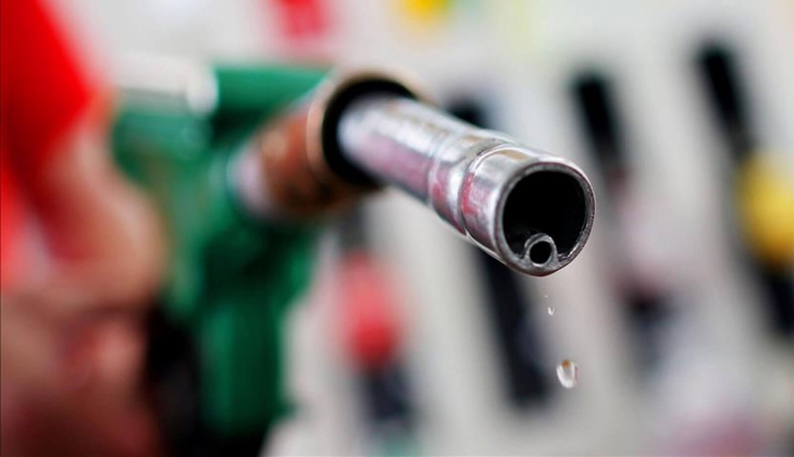 Benzine bu gece bir indirim daha geliyor! Tam 1 lira 17 kuruş! Hangi ilde kaç TL olacak? Dikkat! 