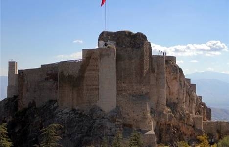 Elazığ Harput Kalesi restore edilecek!