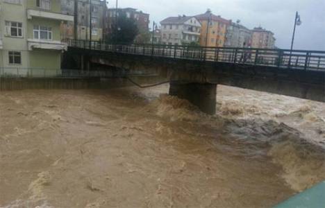 Rize Fındıklı'da sahilde bir kadın kayboldu!