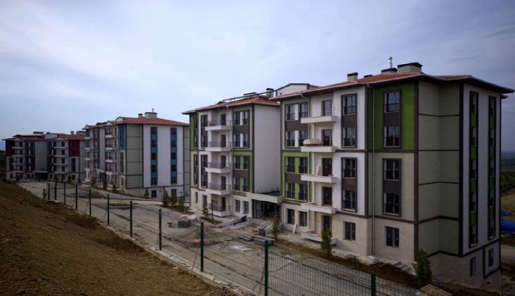 Osmaniye'deki depremzedeler iki ay sonra konutlarına yerleşecek!