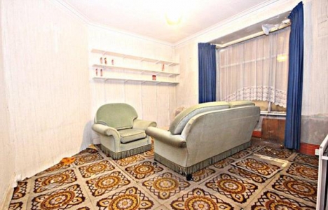 Bu ev 4,5 liraya satışa çıktı!