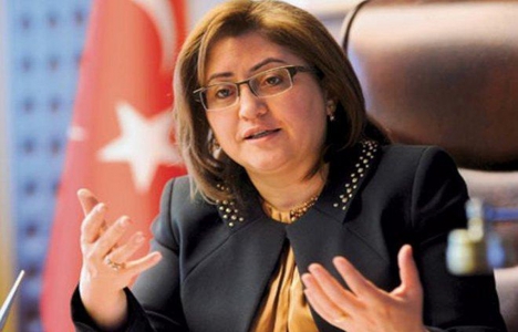 Fatma Şahin: 50 bin konutluk yeni bir şehir inşa etmeye başladık!