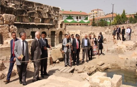 sarıkaya tarihi roma hamamı turizm