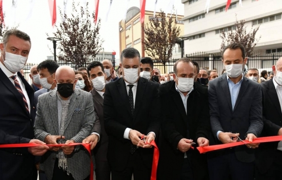 Esenyurt ta Naim Süleymanoğlu Spor Tesisi açıldı! 