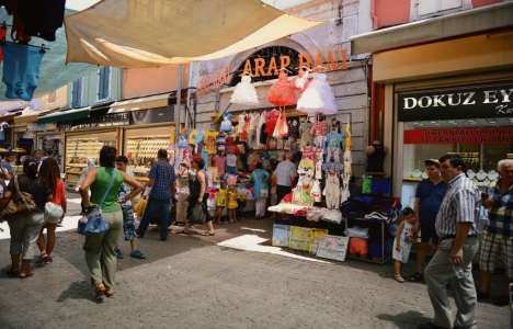 İzmir Arap Hanı yerine AVM veya butik otel yapılacak!