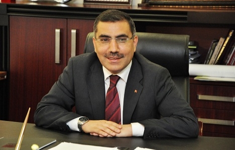 Mahmut Çelikcan: Yüreğir'i yeniden inşa ettik!