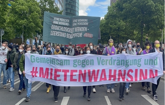 Berlin'de yüksek kiralar protesto edildi!