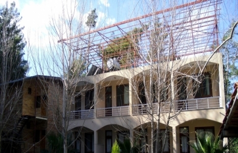 Olimpos'taki 2 katlı kaçak yapı mühürlendi!