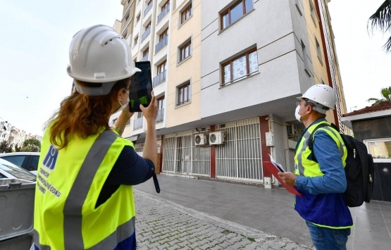 Tunç Soyer’den İzmir için deprem raporu!