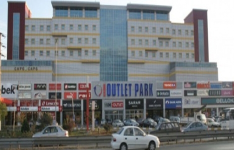 İstanbul Outlet Park AVM bayramda açık mı?