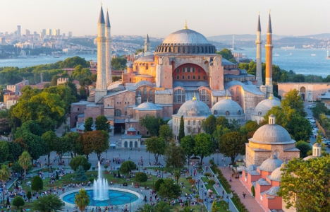 Ayasofya Müzesi'nin restorasyonu 2018'de bitecek!