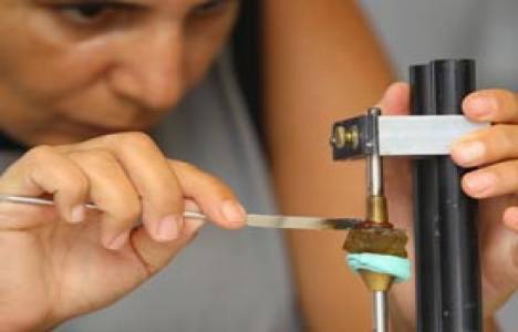 Değerli Taş Kesim Merkezi 12 Ağustos'ta açılıyor!