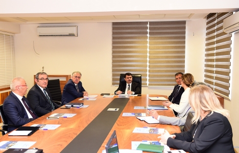 Yaşar Güvenç kimdir