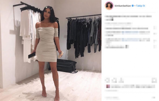Kim Kardashian ın salondan büyük giyinme odası!