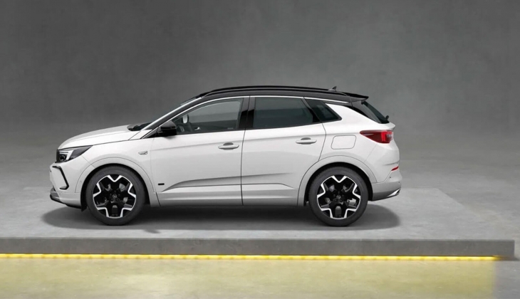 Opel Grandland e 125 bin 900 TL lik şok indirim geldi! Grandland in indirimli fiyat listesini görenler inanamadı!