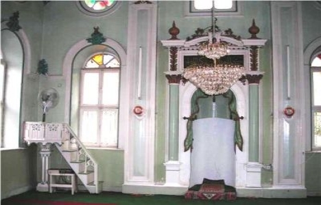 Konak Tüneli inşası Damlacık Camii'ni de etkiliyor!