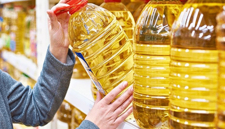 Migros ta ayçiçek yağlarında büyük indirim. Ayçiçek yağlarının fiyatı 32 TL ye düştü. İşte Ayçiçek yağ fiyatları