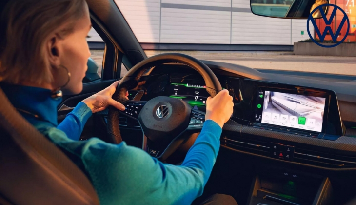 Volkswagen Golf R mayıs ayı fiyatı çok şaşırtacak! Yen fiyatı görenler resmen şok oldu!