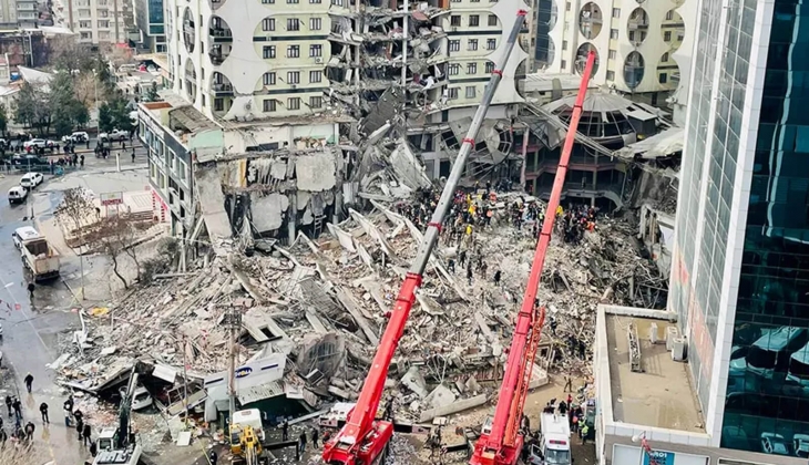 100 kişiye mezar olan o inşaatta korkutan gerçek: İnşası projesiz, ruhsatsız ve denetimsiz yapılmış!